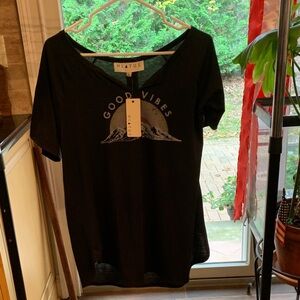 Hiatus Analis Black Graphic Women's Top 1X